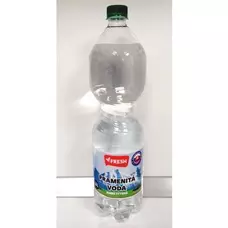 Voda Pramenitá jemne sýtená 1,5L Fresh